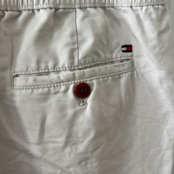 Mens Tommy Hillfiger casual shorts, Mens Small, Gently used,  Comfortable fit - Picture 4 of 7